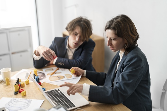 Dayforce payroll support